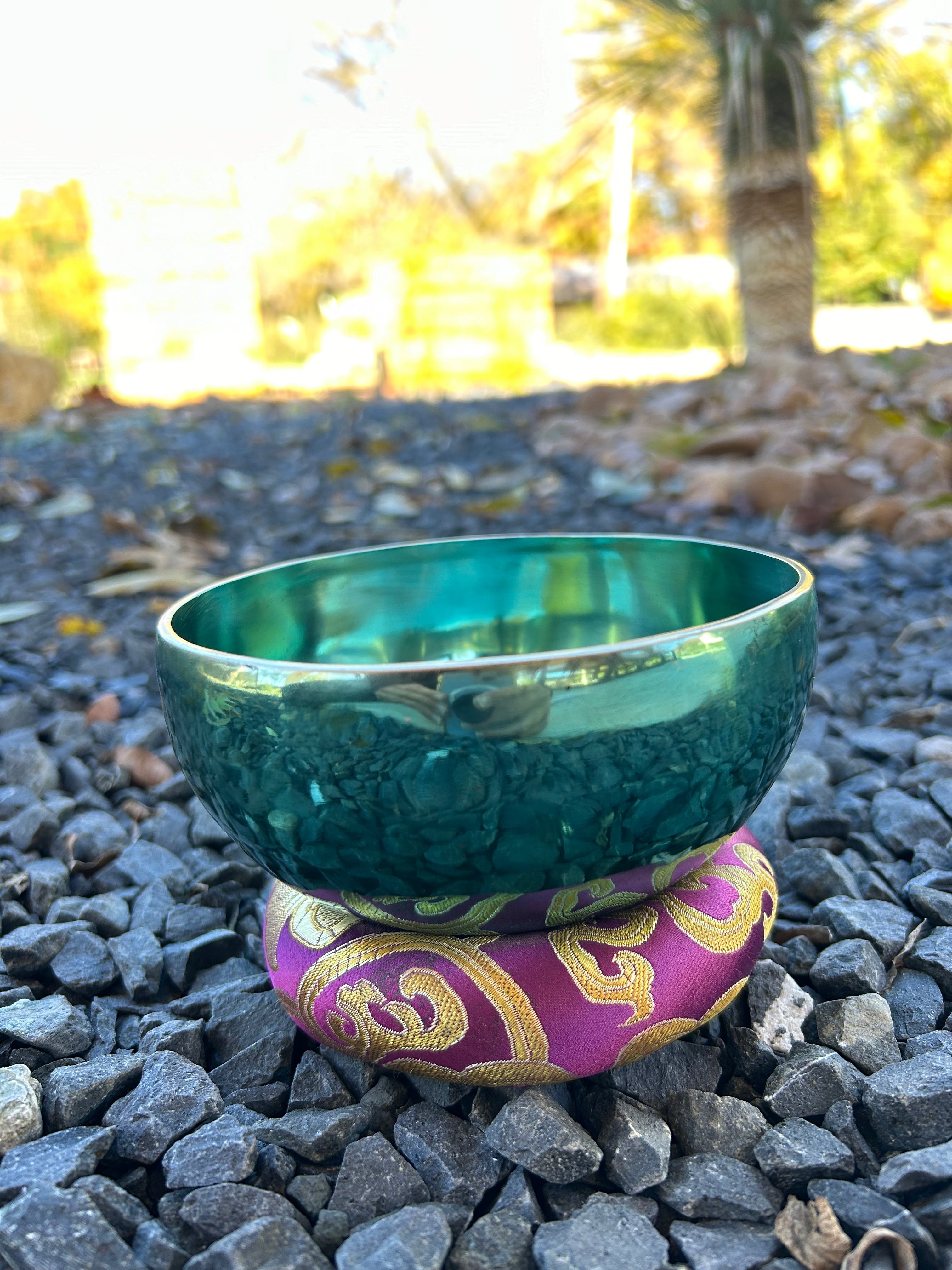 The Ohm Store 5.25 Inch 4th Octave G-Note Throat Chakra Bowl - view 6