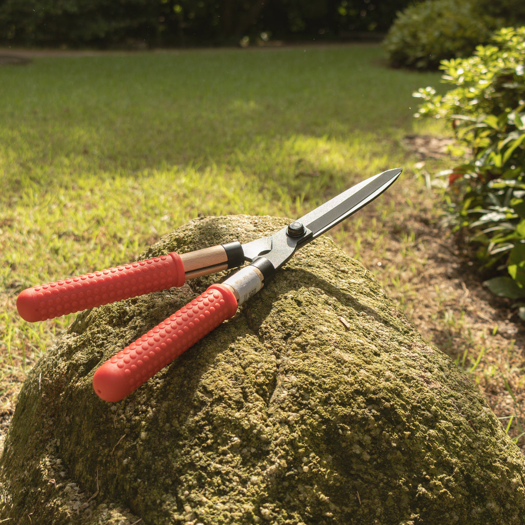 Wazakura Japan Premium Mini Hedge Shears - Handmade Japanese Pruning Shears