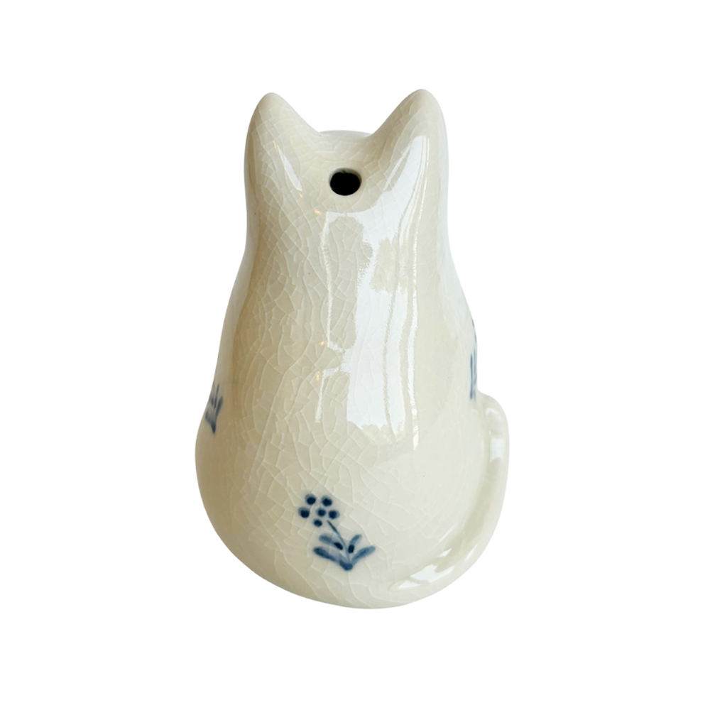Nippon Kodo PORCELAIN INCENSE BURNER - Cat (White Finish)