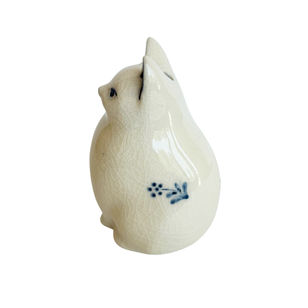 Nippon Kodo PORCELAIN INCENSE BURNER - Cat (White Finish)