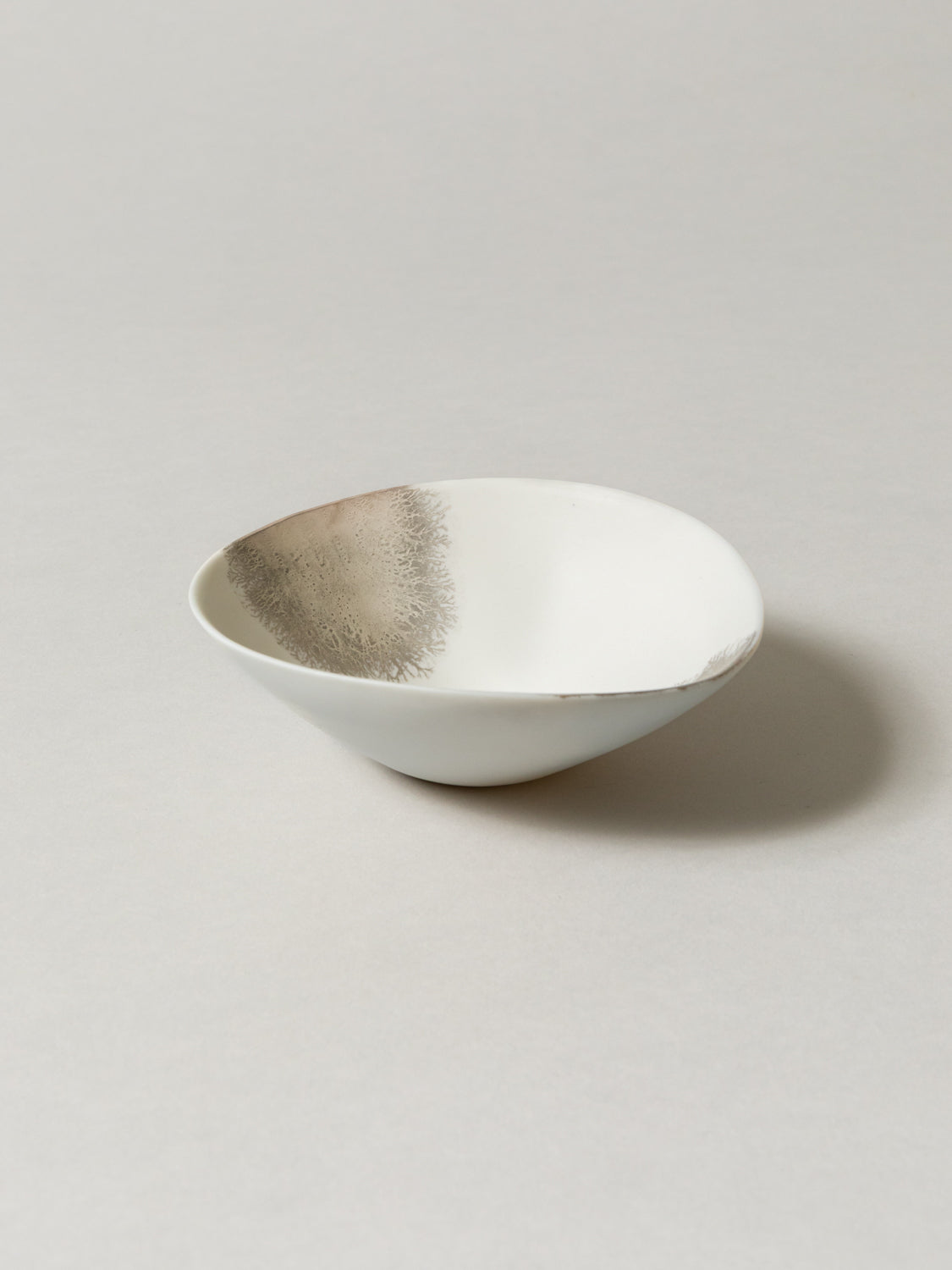 Rikumo Silver Frost Bowl