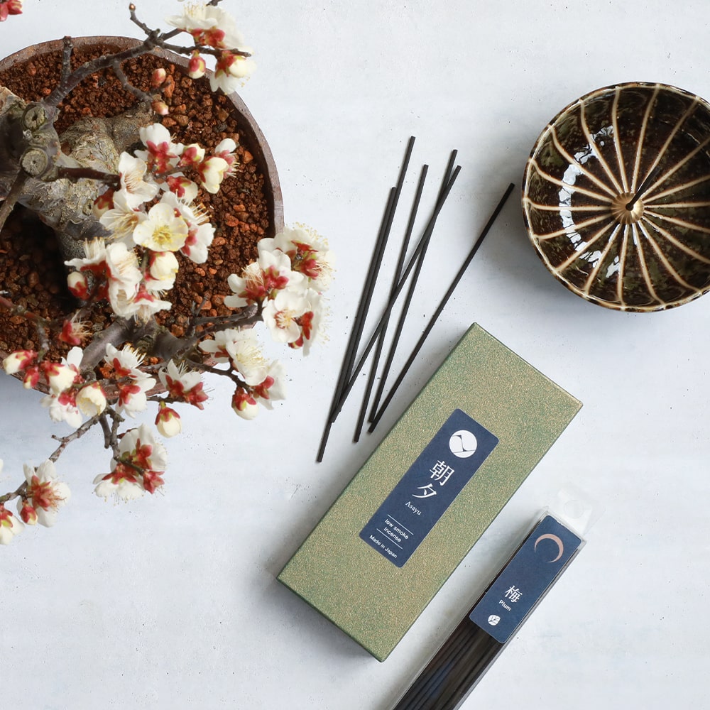 Asayu Japan Low Smoke Incense Sticks 40g Nature Scent Set [ Plum and Agarwood ]