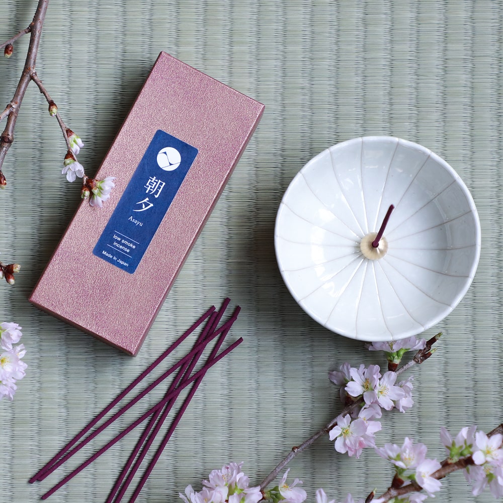 Asayu Japan Low Smoke Incense Sticks 40g Japan Scent Set Green Tea and Sakura Cherry Blossom