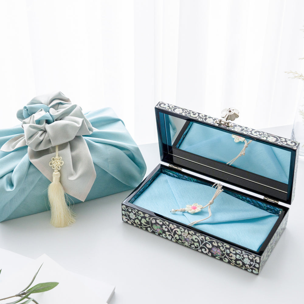 Najeon Mother-of-Pearl Jewelry Box - Crane & Pine, Gold - view 5