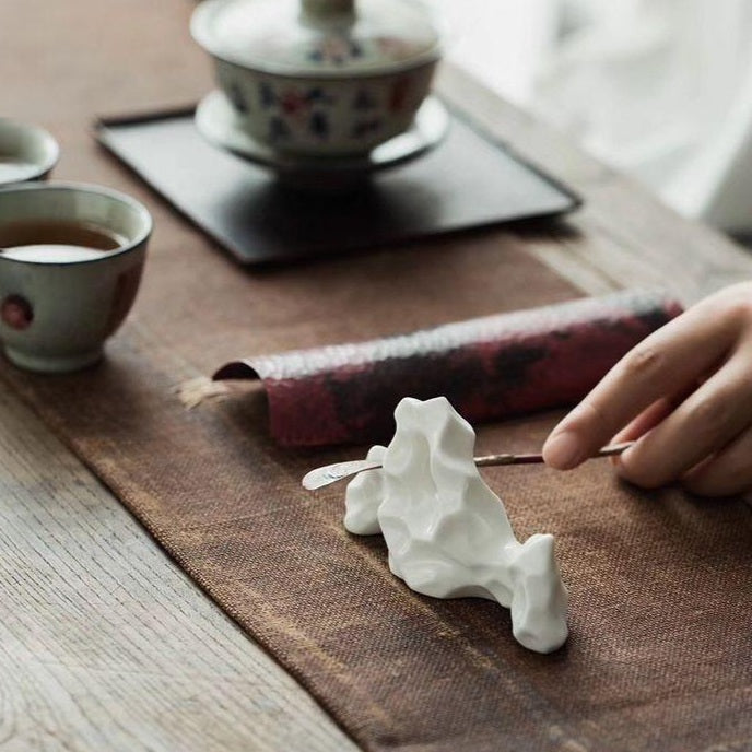 KOHGANE Korean Ceramic Stand Holder - Tea Ritual Object - view 3