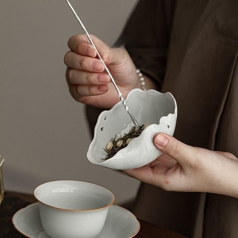 KOHGANE Korean Tea Ceremony Tea Scoop Tea Holder Ceramic - Tea Ritual Object - view 4