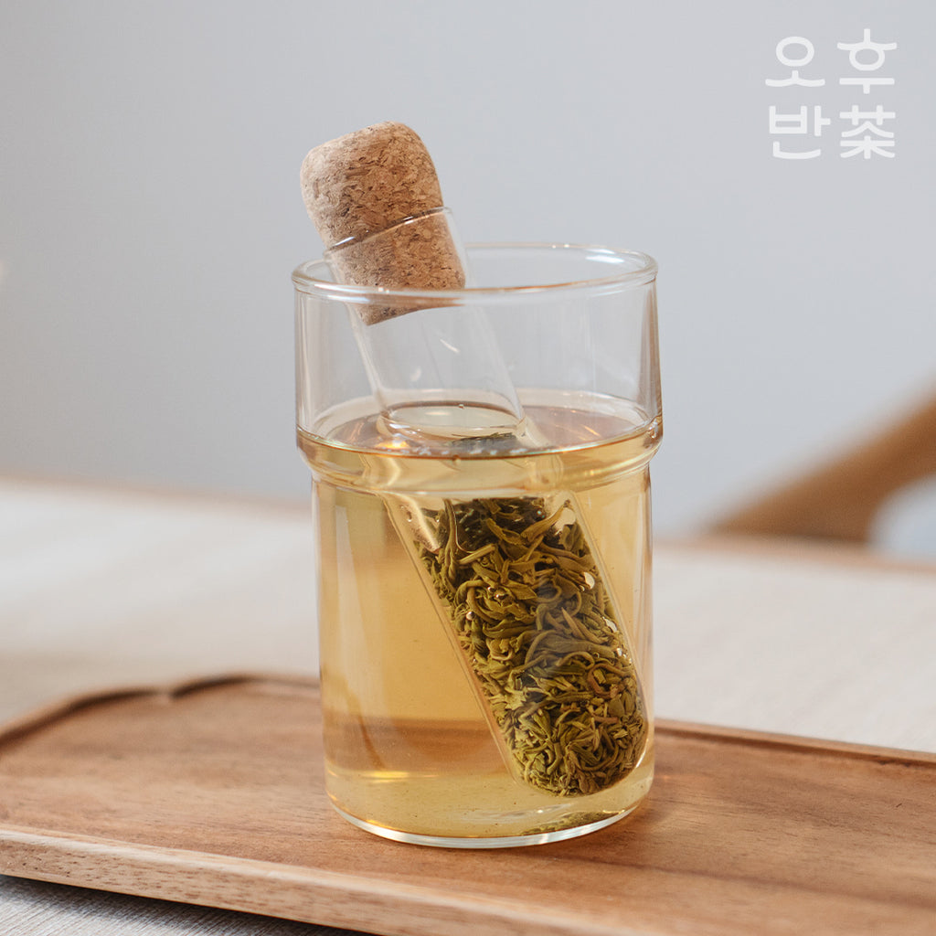 KOHGANE Korean Strainer Glass - Tea Ritual Object - view 5