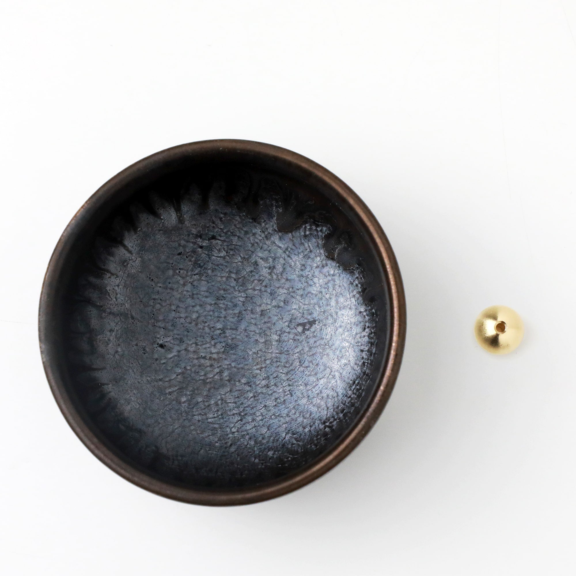 Asayu Japan Zen Black and Gold Incense Holder