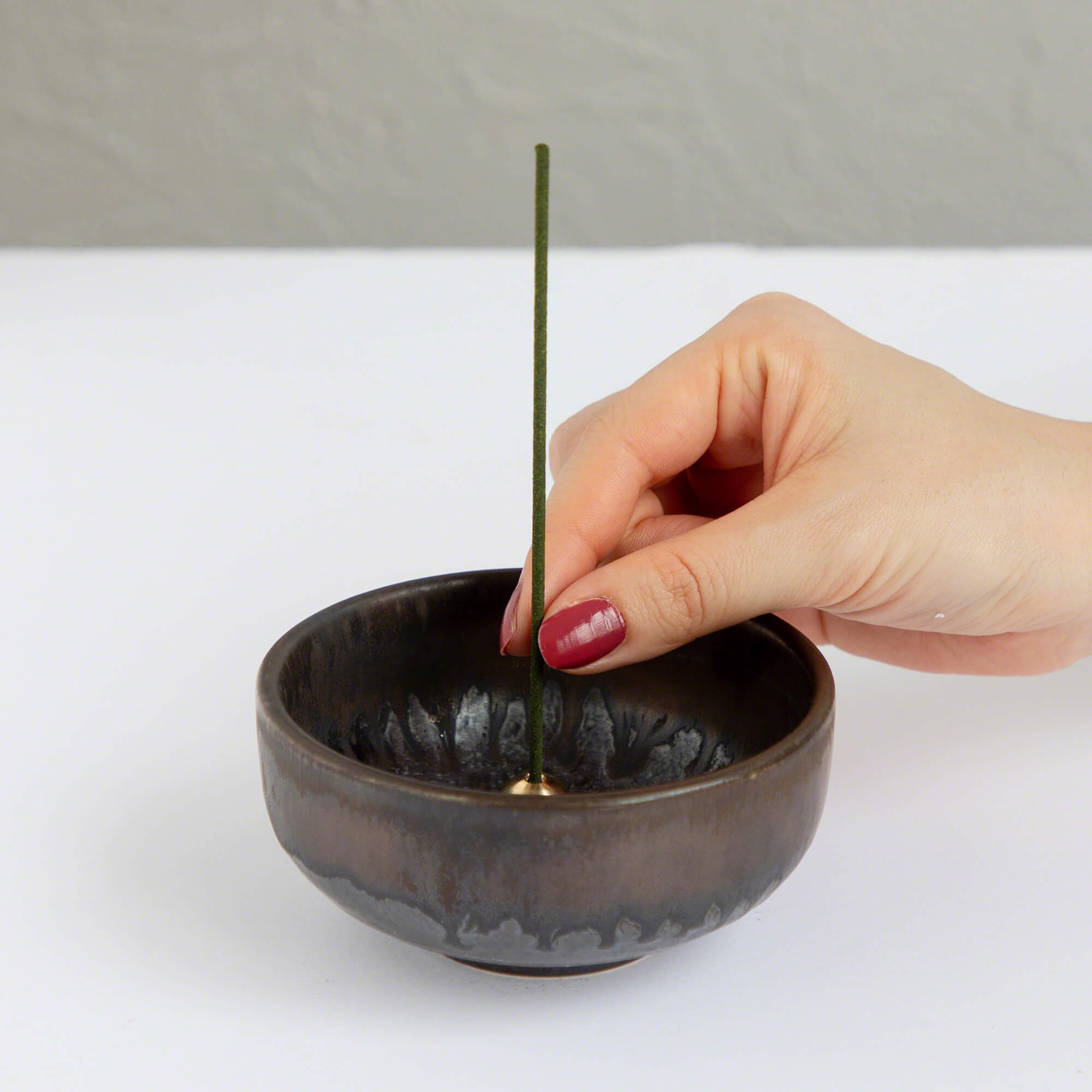 Asayu Japan Lotus Low Smoke Incense Sticks 40g