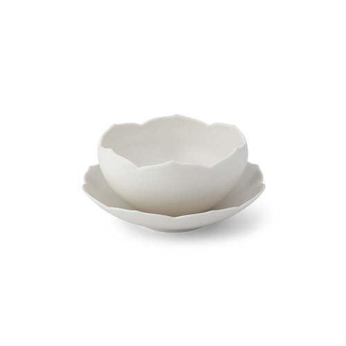 Kwangjuyo Korean Porcelain Vessel — Lotus