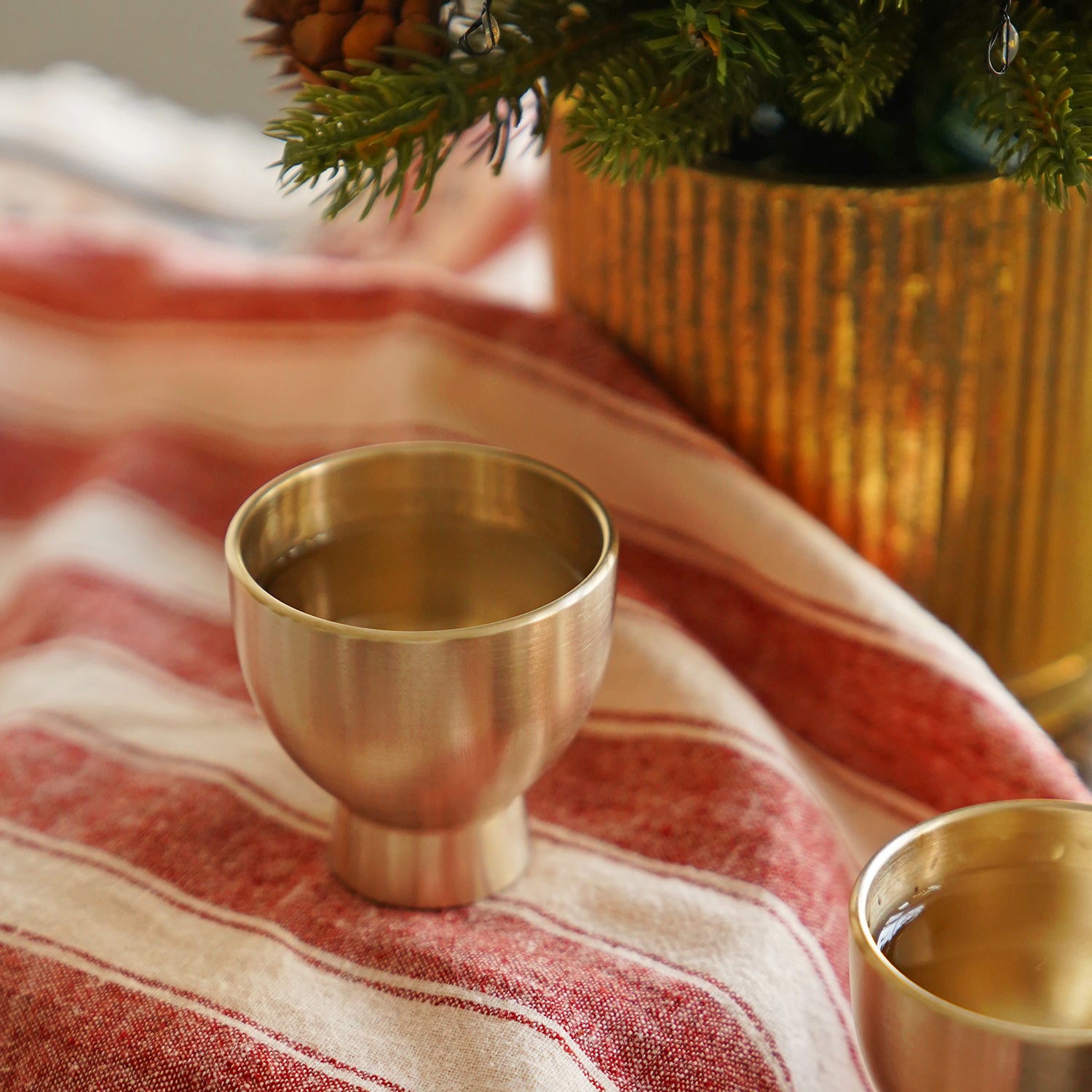 Notdam Bangjja Brass Resonance Soju Cup Set of 2 - view 8