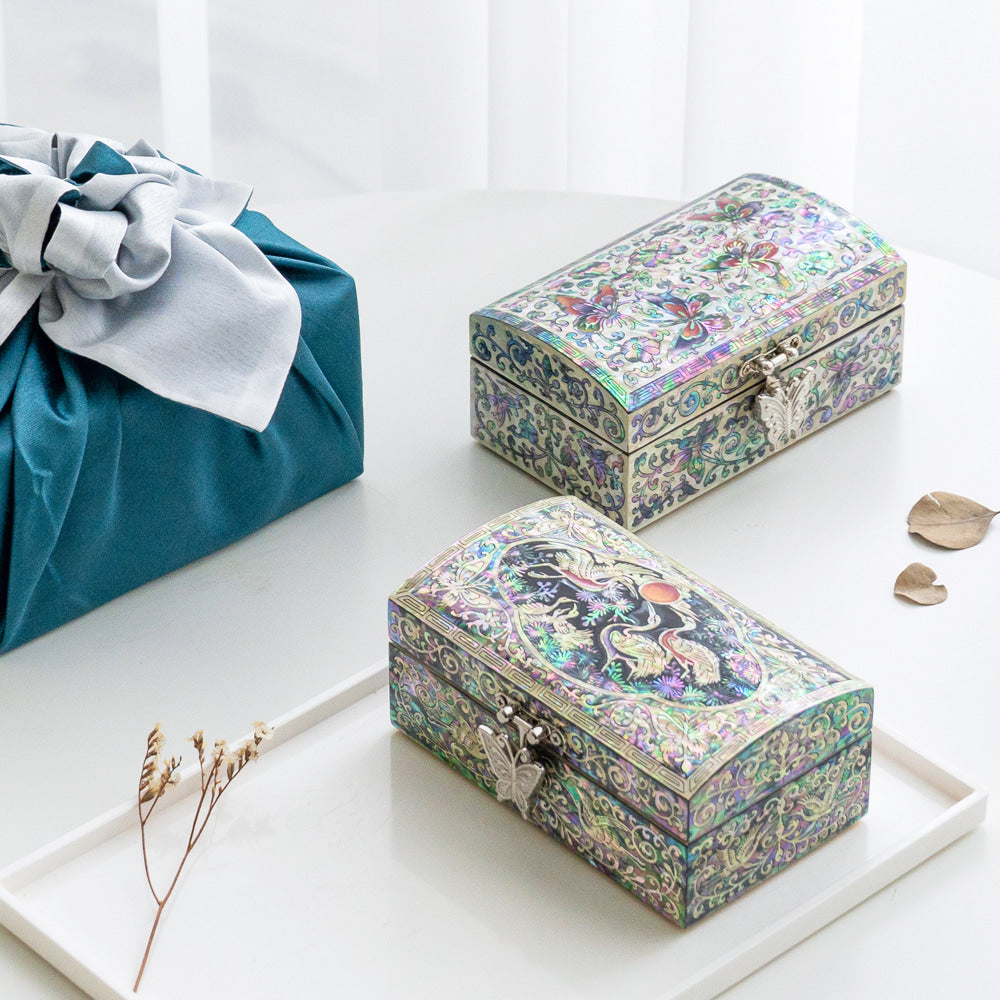 Najeon Mother-of-Pearl Jewelry Box - Butterfly (IV) - view 6