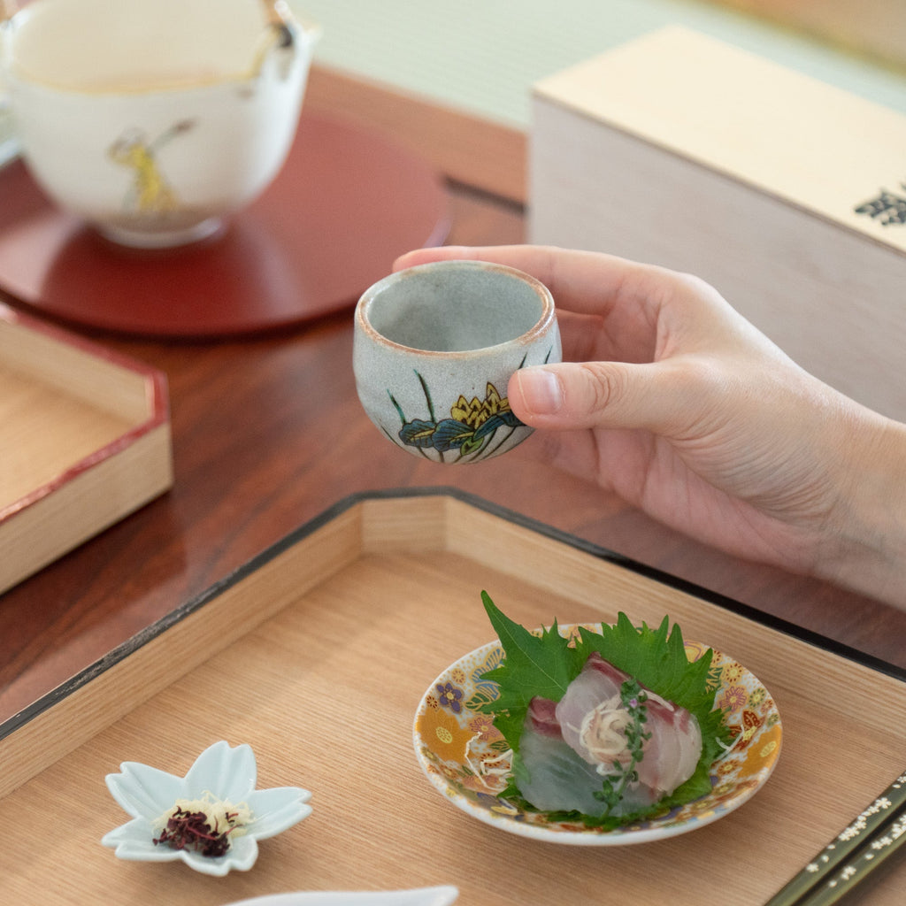 Musubi Kiln Five Flowers Ochoko Sake Cup Set