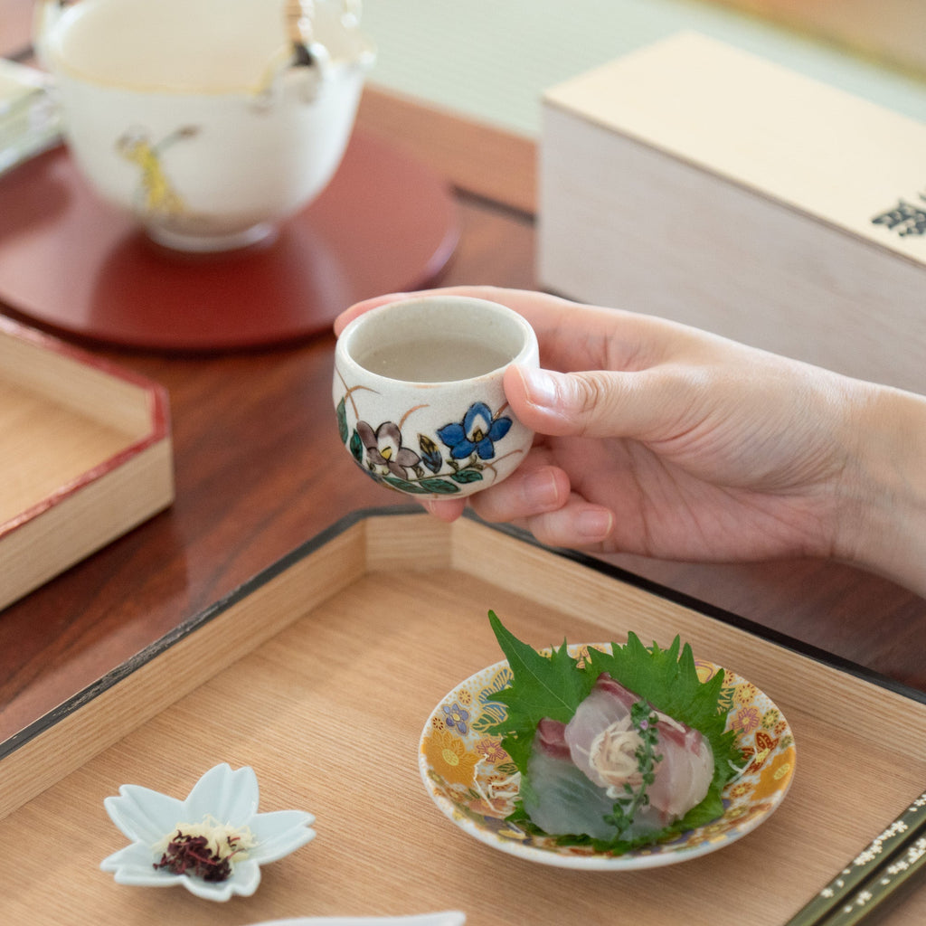 Musubi Kiln Five Flowers Ochoko Sake Cup Set