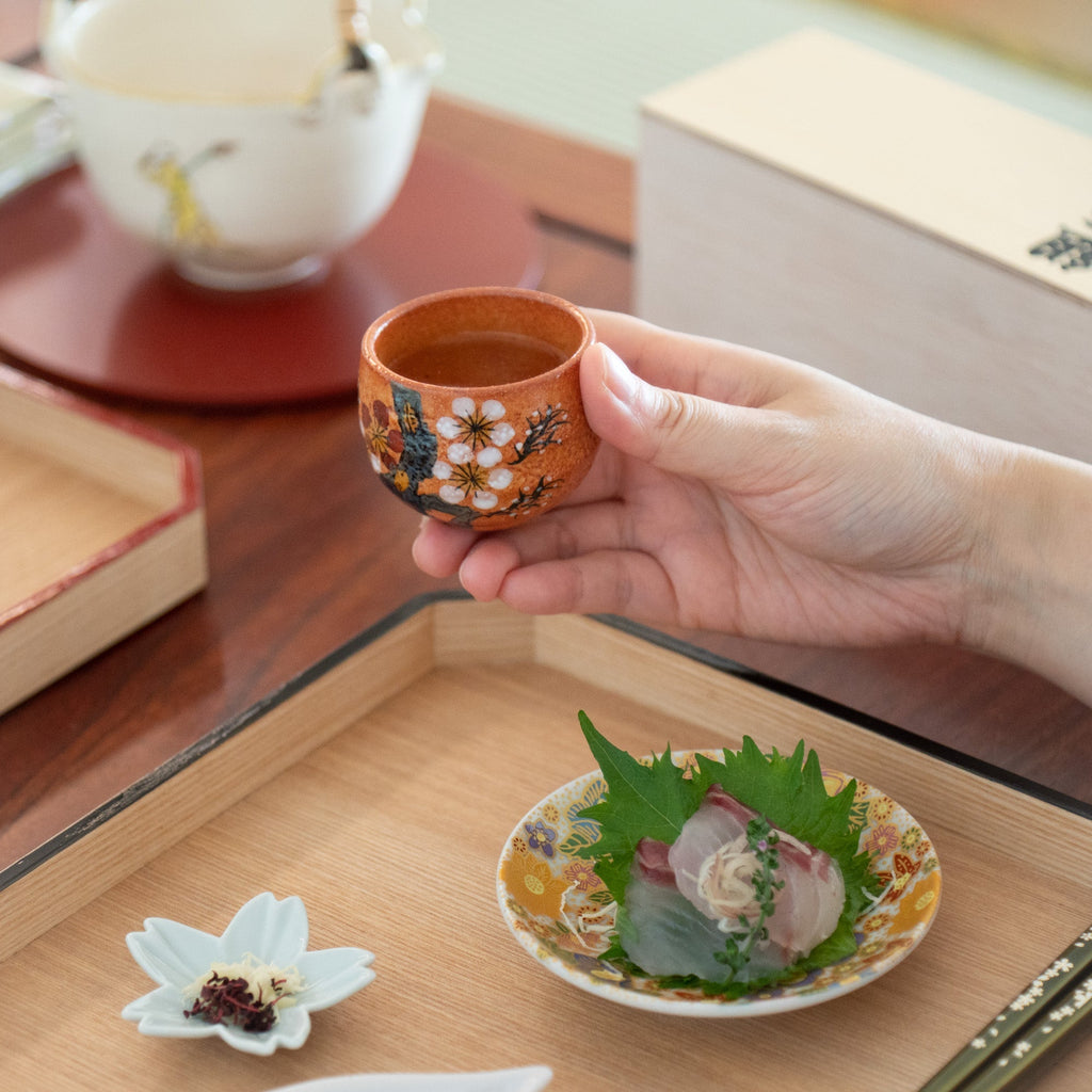 Musubi Kiln Five Flowers Ochoko Sake Cup Set