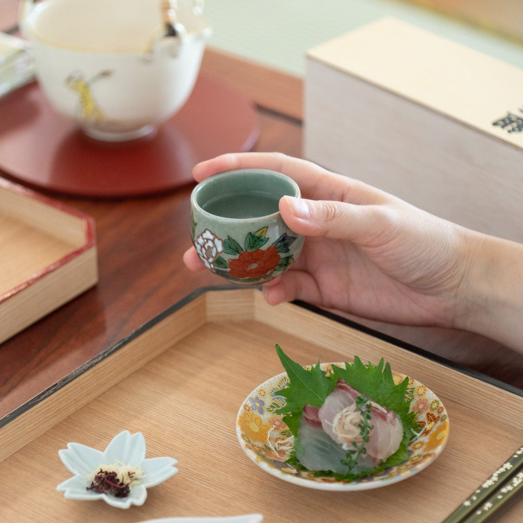 Musubi Kiln Five Flowers Ochoko Sake Cup Set