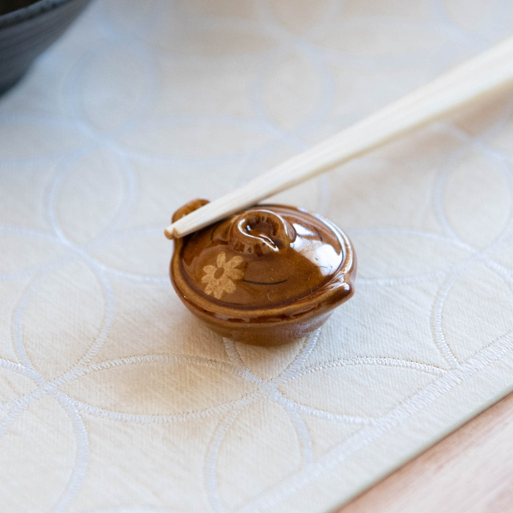 Musubi Kiln Donabe Chopstick Rest