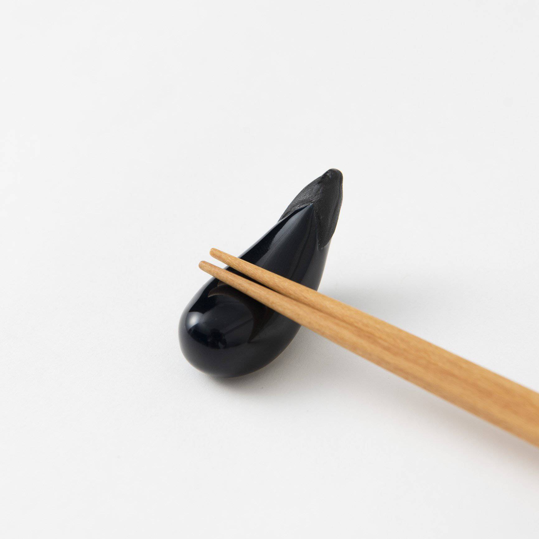 Musubi Kiln Vegetable Series Chopstick Rest