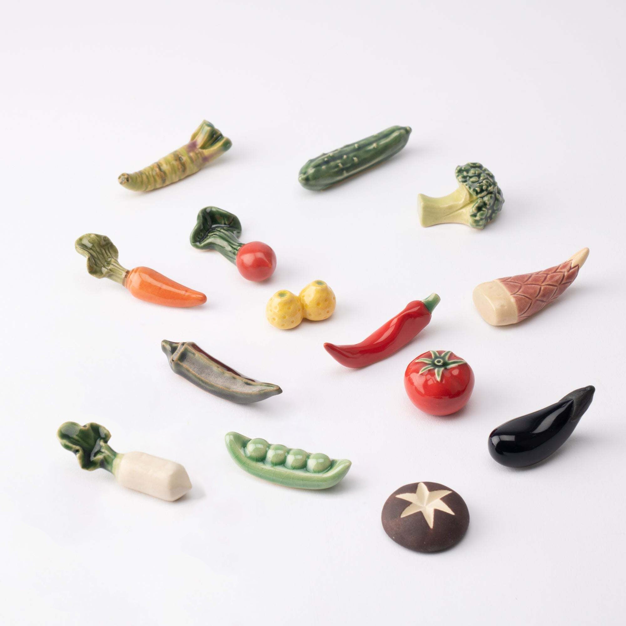 Musubi Kiln Vegetable Series Chopstick Rest