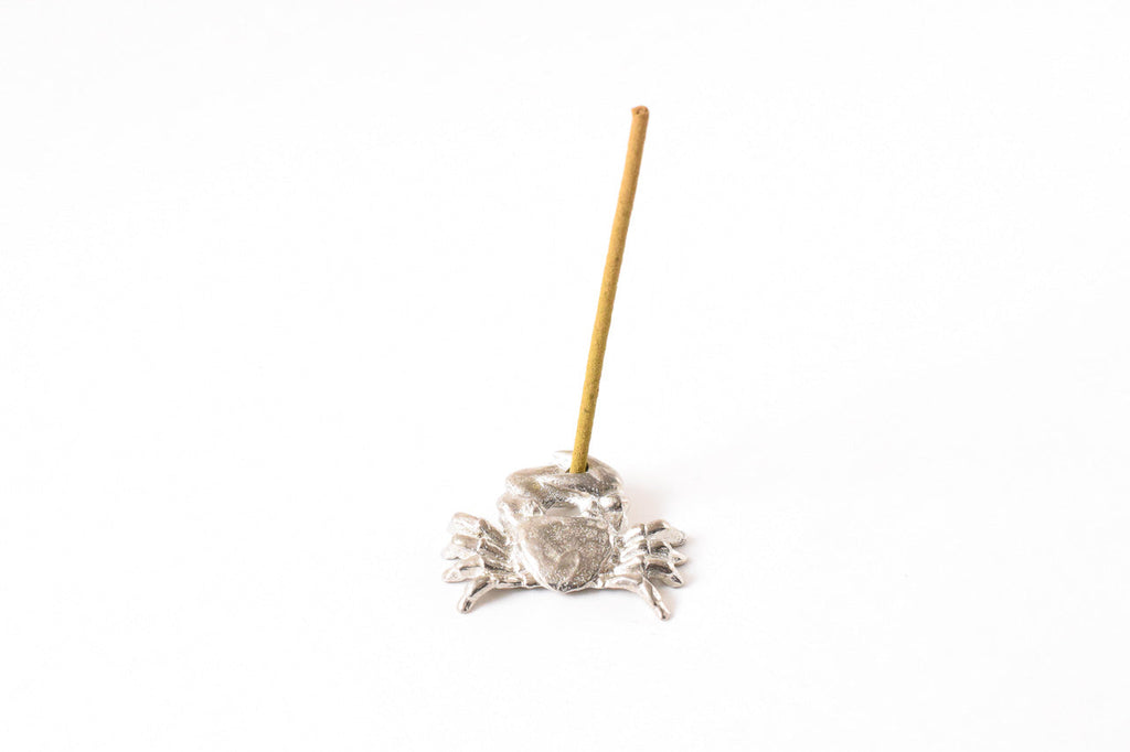 Juttoku Tin Crab Incense Holder - view 3