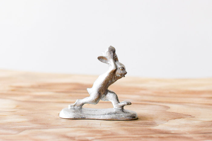 Juttoku Animal Scroll Incense Holder - Rabbit