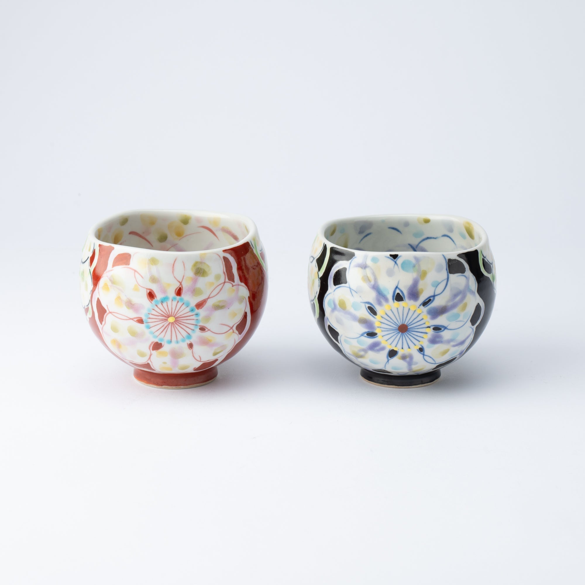 Musubi Kiln Polychrome Flowers Yunomi Japanese Teacup