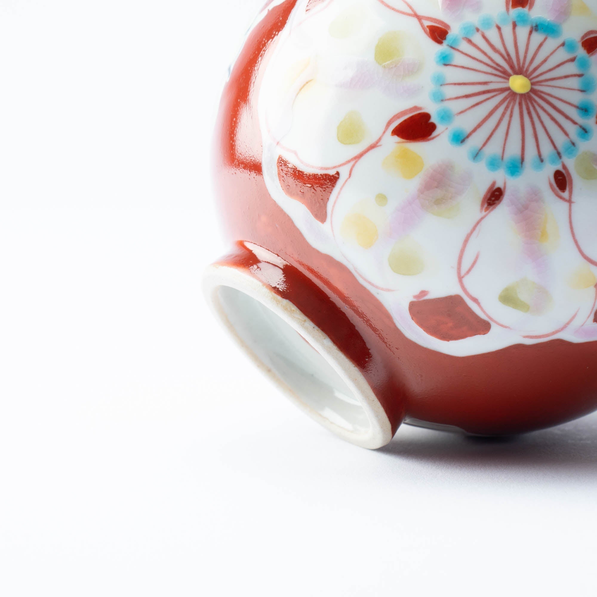 Musubi Kiln Polychrome Flowers Yunomi Japanese Teacup