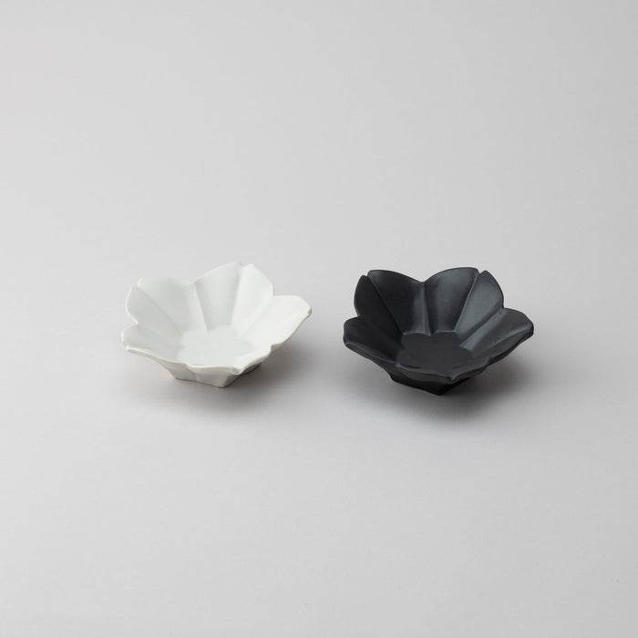 Musubi Kiln RYOUKA Sakura Sauce Plate