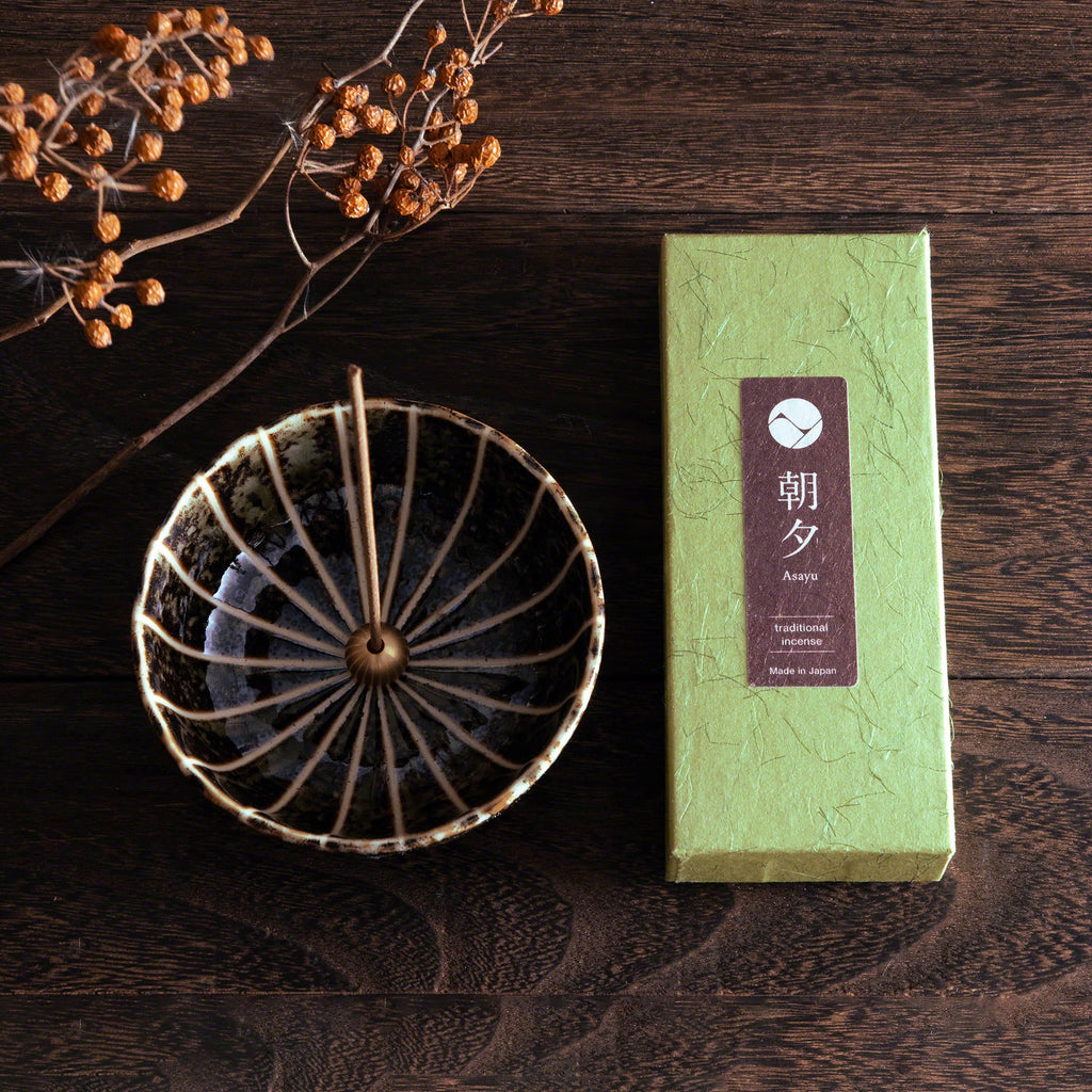 Asayu Japan Traditional Incense Gift Set [ Forest Set (Hinoki Cypress & Cedar Wood) + Green Lotus Incense Holder ]