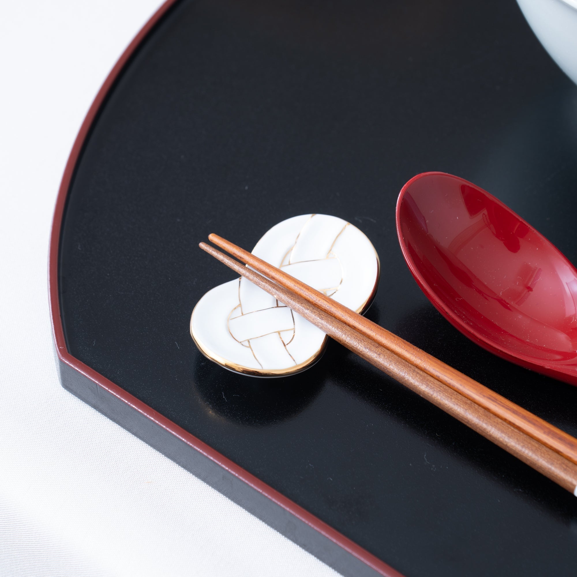 Musubi Kiln Awaji Knot Chopstick Rest