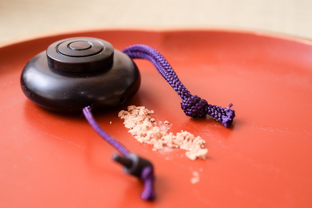 Juttoku Ebony Powder Incense Container - Small - view 3