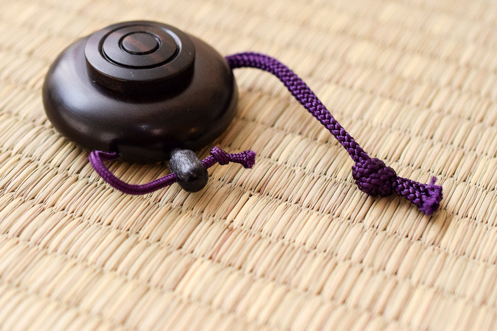 Juttoku Ebony Powder Incense Container - Small - view 5