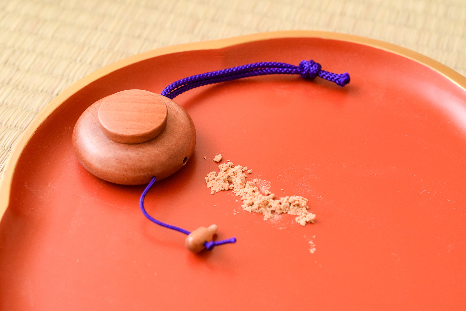 Juttoku Cherry Wood Powder Incense Container - Small - view 4